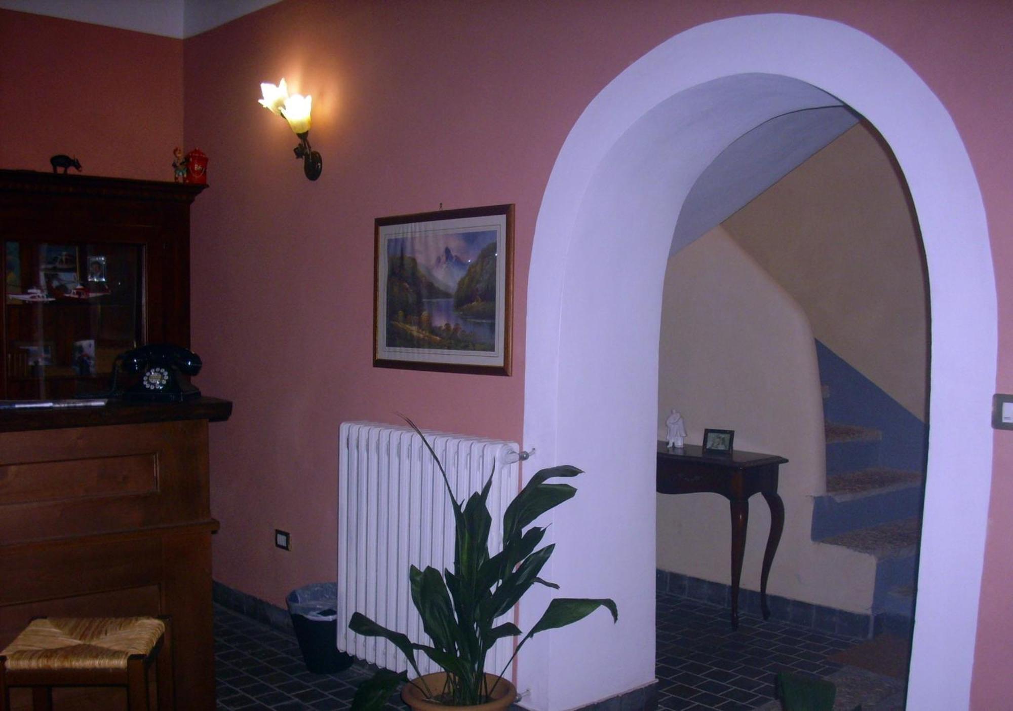 Residenza Forte Olevano sul Tusciano Bagian luar foto